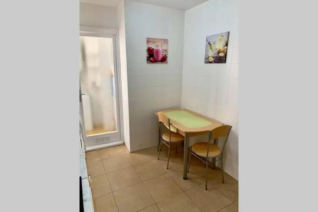 Piso Centrico Y Amplio En Reus Apartment Spain