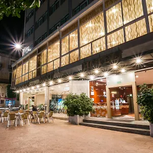 Gaudi Hotel