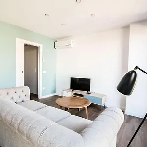 3-2 Apartamento De Diseno En El Centro De Apartamento