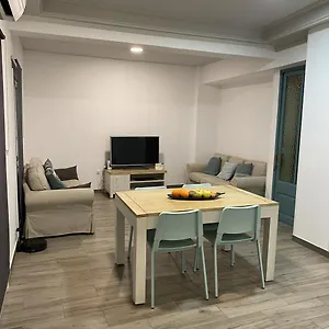 Cal Feliu - Piso Amplio En El Centro De Apartamento