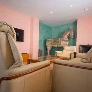 Enorme Piso En Apartamento